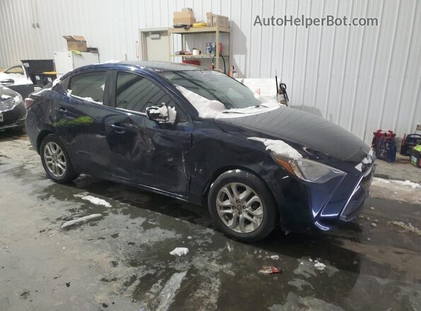 3MYDLBYV6HY185937 2017 TOYOTA YARIS Blue 