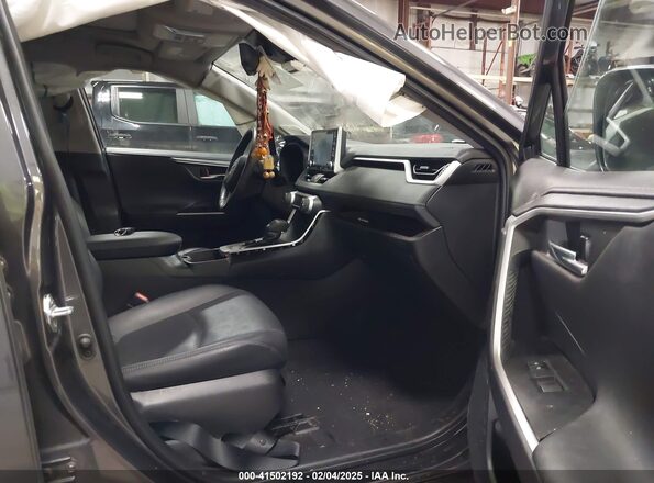 4T3D6RFV2MU054151 2021 TOYOTA LIMITED Gray Вид салону спереду