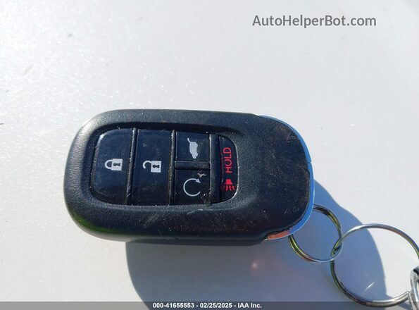 5FNYG2H48PB012605 2023 HONDA PILOT White 
