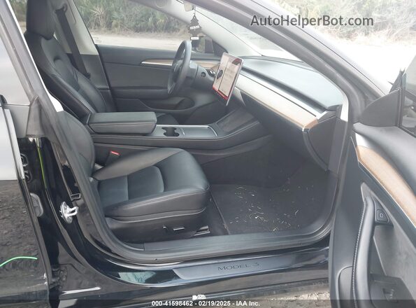 5YJ3E1EC2PF382633 2023 TESLA MODEL 3 Черный Вид салона спереди