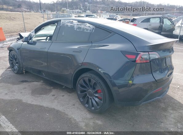 7SAYGDEF5RF039879 2024 TESLA MODEL Y Gray Tył lewy