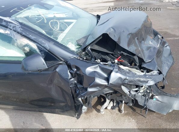 7SAYGDEF5RF039879 2024 TESLA MODEL Y Gray Widok z tyłu