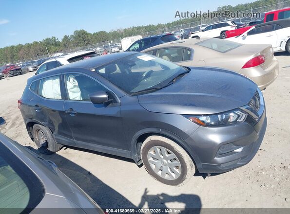 JN1BJ1CV2LW549125 2020 NISSAN ROGUE Gray Rear interior view