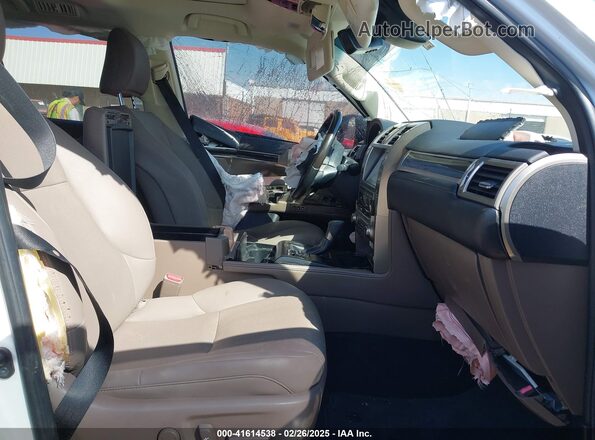JTJAM7BX2M5276567 2021 LEXUS GX White Front interior view