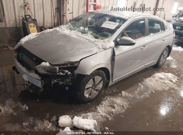 KMHC75LC9LU242662 2020 HYUNDAI IONIQ HYBRID Silver წინა მარცხენა ხედი სამი მეოთხედიდან