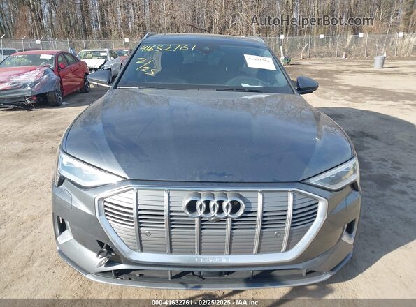 WA1VAAGE1KB006854 2019 AUDI E-TRON Gray Вид щитка приладів