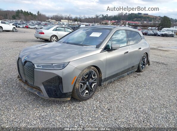 WB533CF09PCM64129 2023 BMW IX Gray Front left