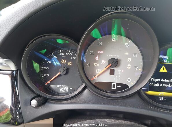 WP1AB2A5XKLB33305 2019 PORSCHE MACAN White Widok tylnych siedzeń