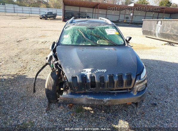 1C4PJLLB8JD597015 2018 JEEP CHEROKEE LATITUDE PL Gray Rear view