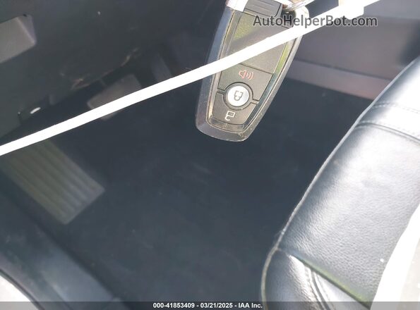 1FTER4EH5KLA18447 2019 FORD RANG Белый Вид панели приборов