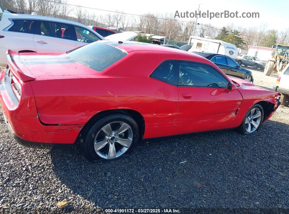 2C3CDZAG3MH627024 2021 DODGE CHALLENGER Red Widok wnętrza z tyłu