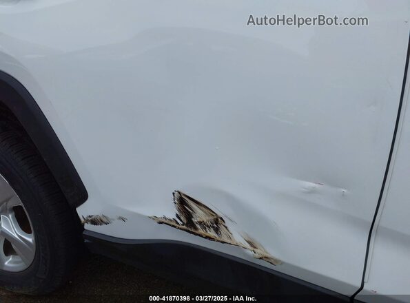 2T3P1RFV5MC226296 2021 TOYOTA LE White 