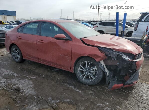 3KPF24AD0PE666743 2023 KIA FORTE Orange Delantero derecho