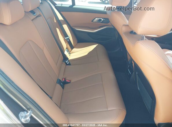 3MW5P7J05N8C66097 2022 BMW 3 SERIES Gray VIN կոդի պիտակի տեսք