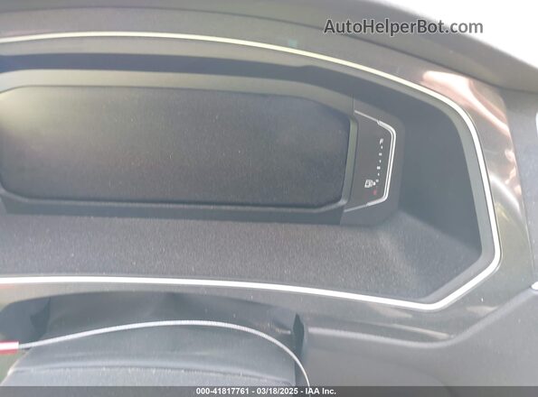 3VV3B7AX2MM013607 2021 VOLKSWAGEN TIGUAN Серый Вид задних сидений