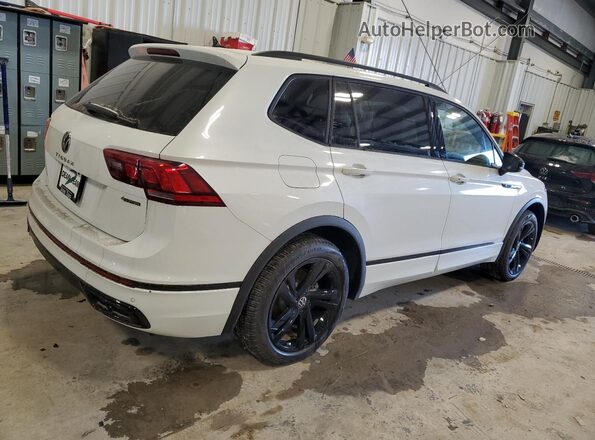 3VV8B7AX0RM134357 2024 VOLKSWAGEN TIGUAN White 