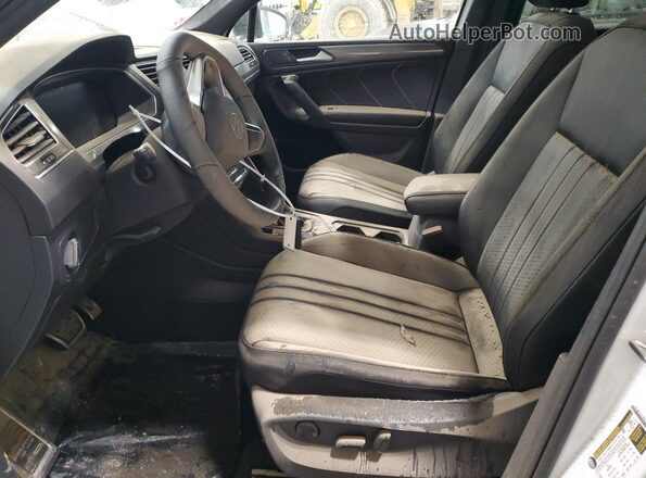3VV8B7AX0RM134357 2024 VOLKSWAGEN TIGUAN White 