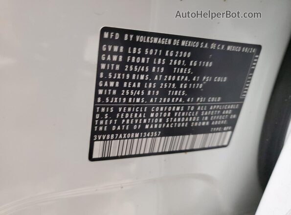 3VV8B7AX0RM134357 2024 VOLKSWAGEN TIGUAN White 