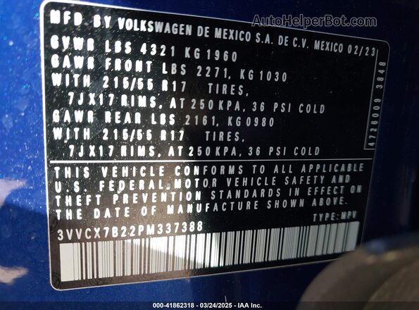 3VVCX7B22PM337388 2023 VOLKSWAGEN TAOS Blue Vista del compartimento del motor
