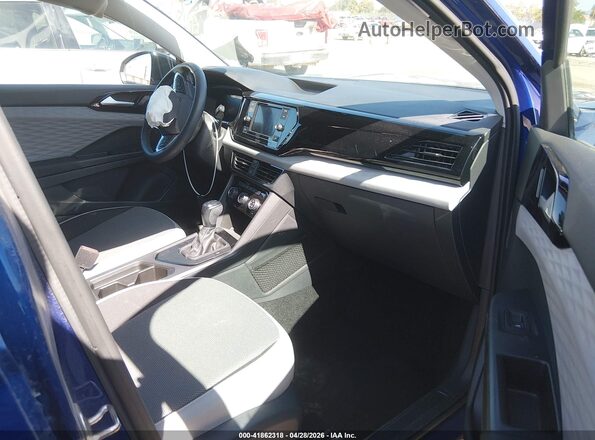 3VVCX7B22PM337388 2023 VOLKSWAGEN TAOS Blue Vista interior delantera