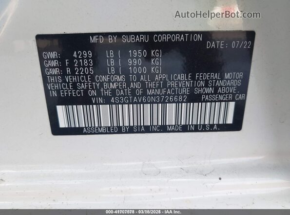 4S3GTAV60N3726682 2022 SUBARU IMPREZA White ძრავის განყოფილების ხედი