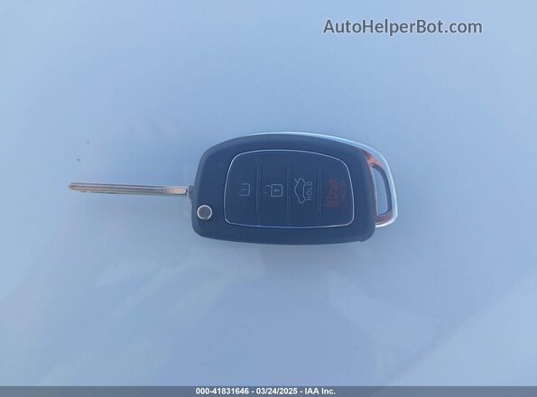 5NPE24AF7HH493040 2017 HYUNDAI SONATA Blue წინა პანელის ხედი