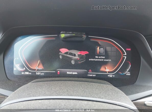 5UXCW2C04M9D99050 2021 BMW X7 Black 