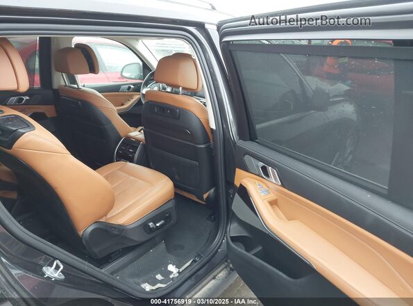 5UXCW2C04M9D99050 2021 BMW X7 Black 