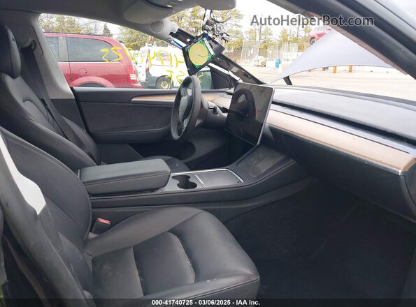 7SAYGDEE2PA187134 2023 TESLA MODEL Y Black Front interior view