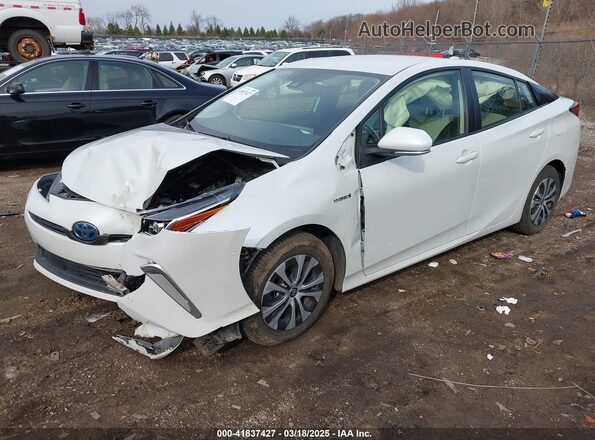 JTDL9MFU3M3030604 2021 TOYOTA LE White Vista tres cuartos delantera izquierda