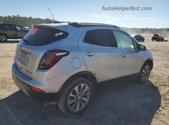 KL4CJASB6JB664253 2018 BUICK ENCORE Серебряный Задняя правая четверть