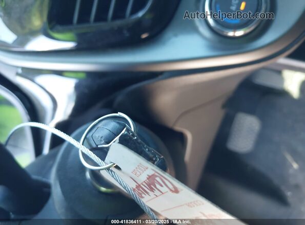 KL8CD6SA7MC748168 2021 CHEVROLET SPARK White Vista del salpicadero
