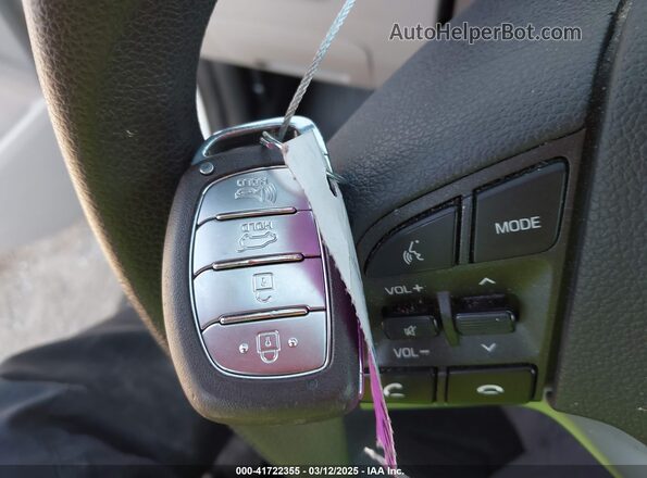 KM8J33A43MU289061 2021 HYUNDAI TUCSON Белый Вид панели приборов