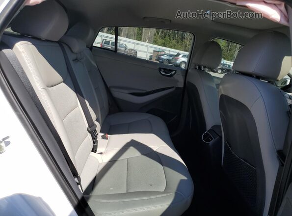 KMHC05LC2KU142809 2019 HYUNDAI IONIQ White უკანა სავარძლების ხედი