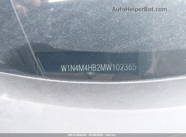 W1N4M4HB2MW102365 2021 MERCEDES-BENZ GLB-CLASS Gray 