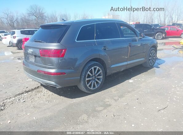 WA1LHAF76JD035811 2018 AUDI Q7 Gray Trasero derecho