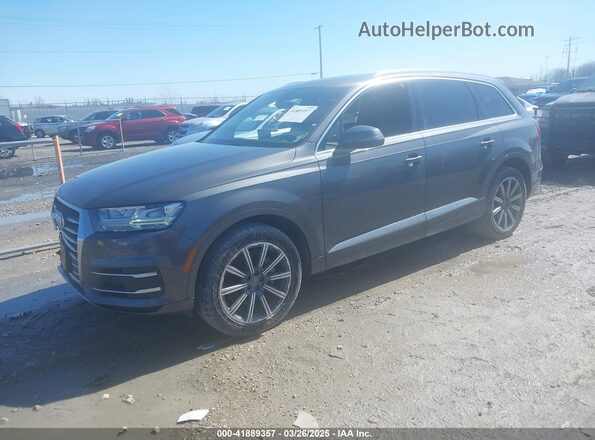 WA1LHAF76JD035811 2018 AUDI Q7 Gray Vista tres cuartos delantera izquierda