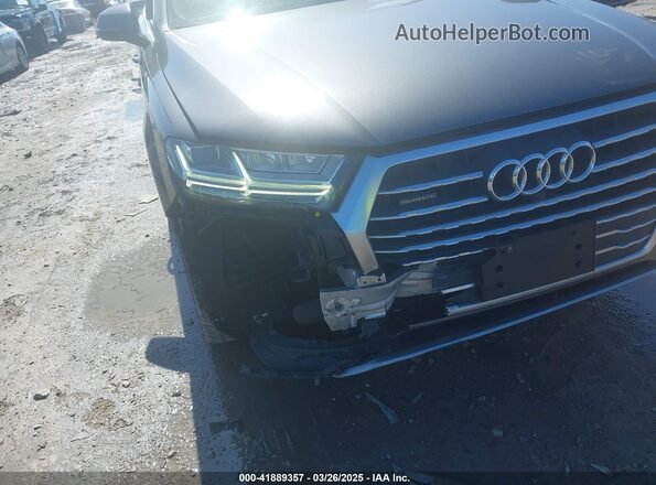 WA1LHAF76JD035811 2018 AUDI Q7 Gray Vista frontal