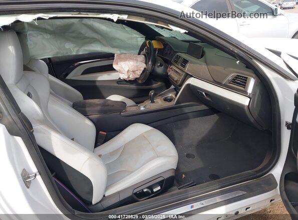 WBS4Y9C00LFH65779 2020 BMW M4 White Front interior view