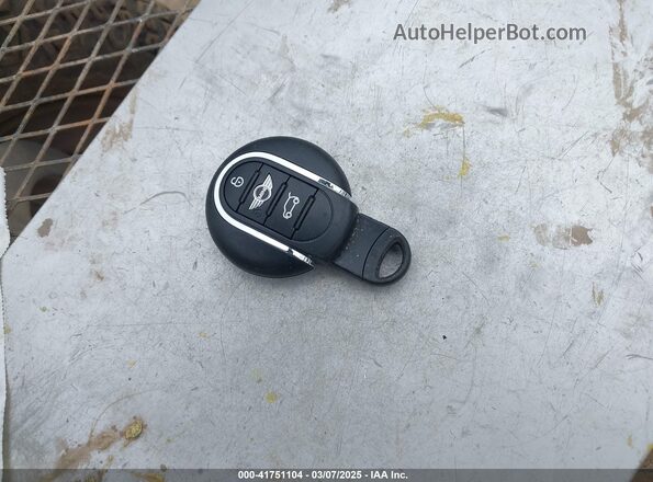 WMWLU5C50J2G02800 2018 MINI CLUBMAN Gray Widok deski rozdzielczej