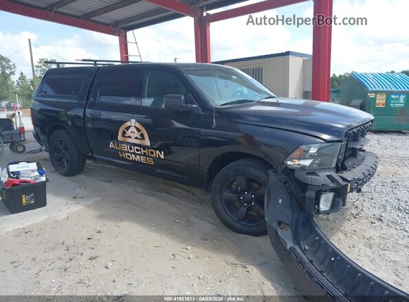 1C6RR6KG0JS300032 2018 RAM 1500 Black Вид задньої частини салону