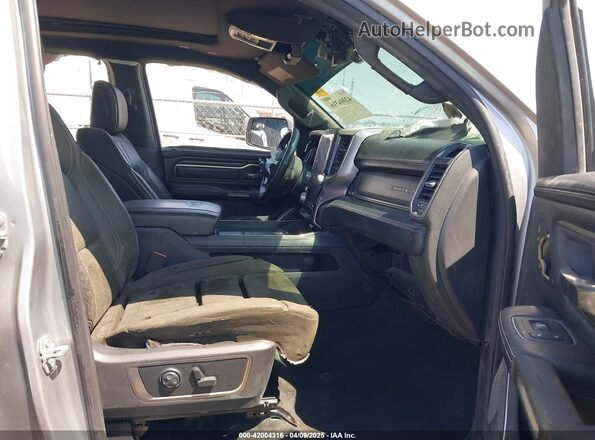 1C6SRFHT8LN287134 2020 RAM 1500 Silver Front interior view