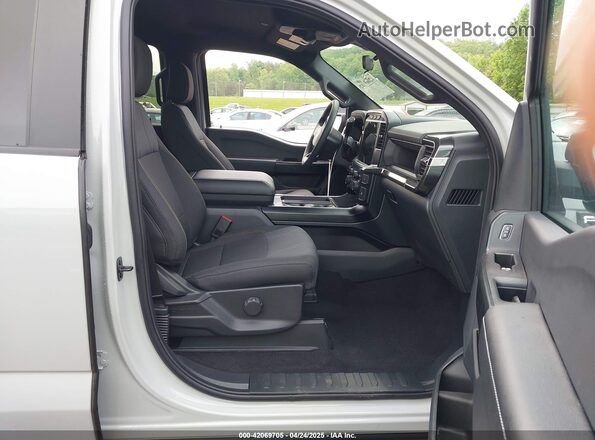 1FTFW2L55RKD98710 2024 FORD F150 Gray Vista interior delantera