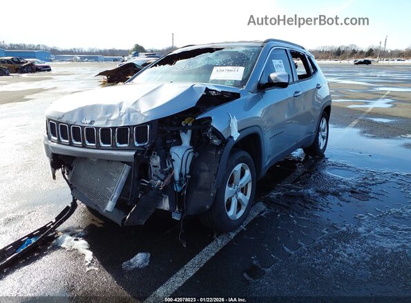 3C4NJDBB8KT847654 2019 JEEP COMPASS Silver Vista tres cuartos delantera izquierda