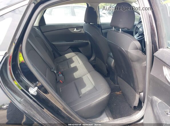 3KPF24AD5ME369771 2021 KIA FORTE Black VIN sticker view