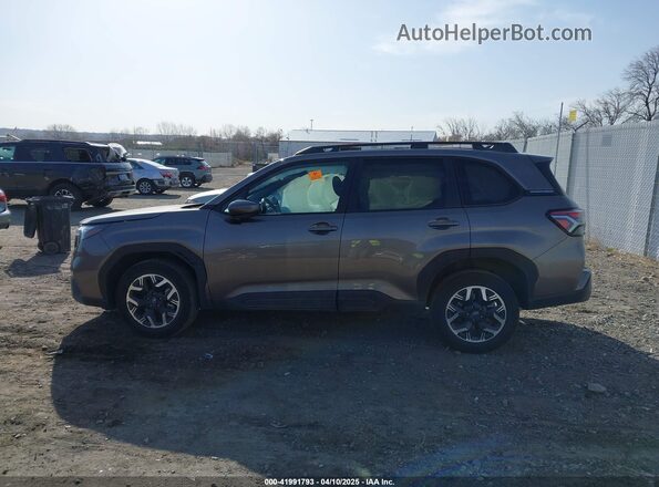JF2SLDDC7SH521573 2025 SUBARU FORESTER Brown Սալոնի 360 աստիճան տեսք
