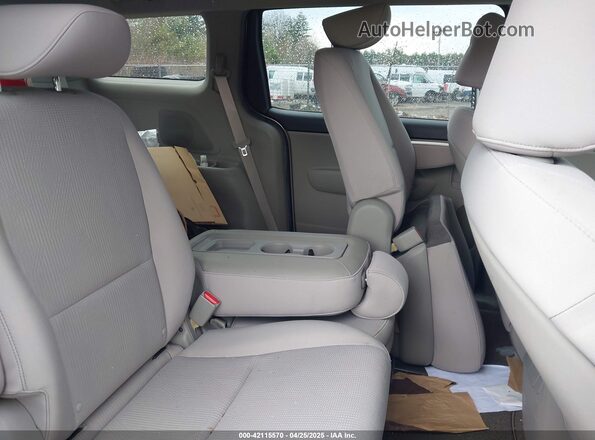 KNDMB5C11M6675162 2021 KIA SEDONA Silver VIN კოდის სტიკერის ხედი