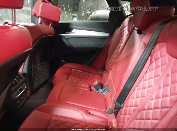 WA1B4AFY4L2114313 2020 AUDI SQ5 Black Вид наклейки з VIN-кодом