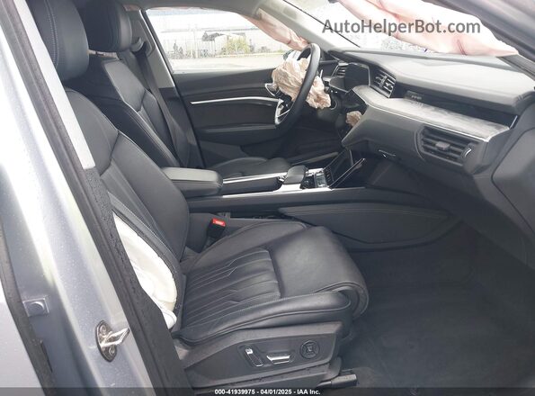 WA1VAAGE5MB022798 2021 AUDI E-TRON Silver Front interior view