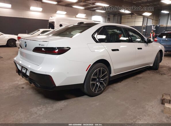 WBA33EH05RCP97943 2024 BMW 7 SERIES White Rear right